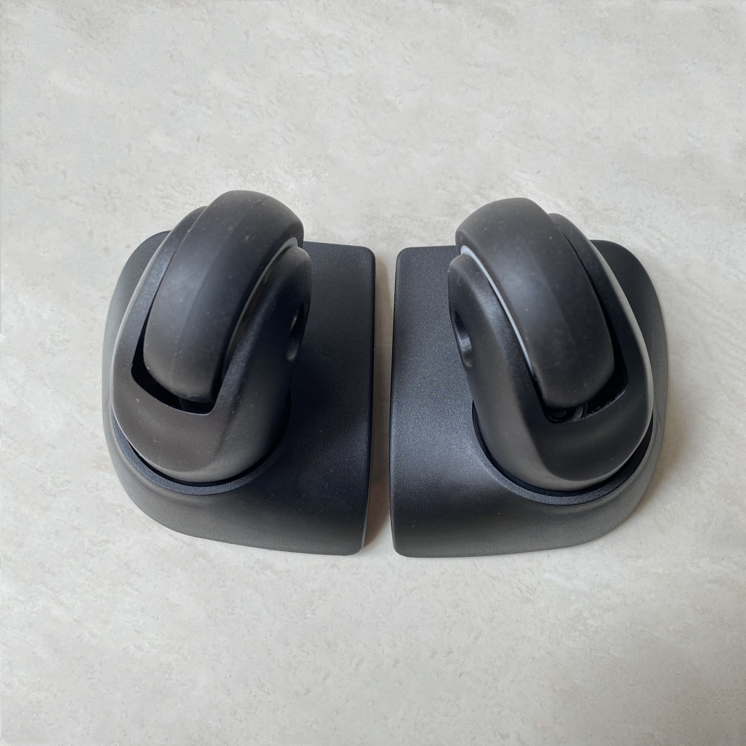 Penggantian Roda Koper V22 U25 - Travel Accessories Samsonite ulasan dan harga